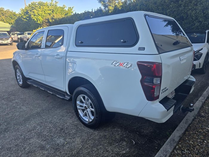 2020 Isuzu D-MAX LS-M