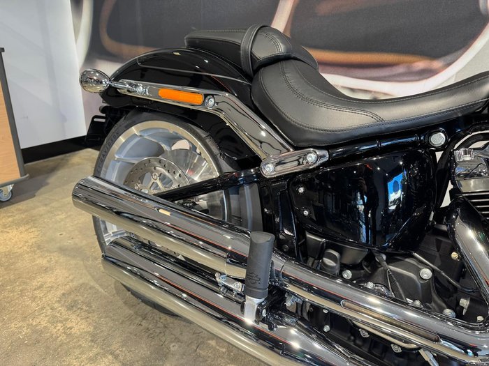 2025 Harley-Davidson Fat Boy 117 (FLFB) Softail Black