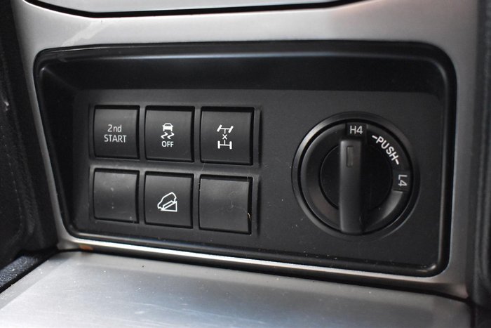 2023 Toyota Landcruiser Prado GX