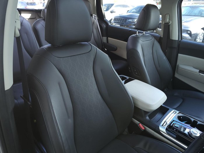 2021 Kia Carnival Platinum