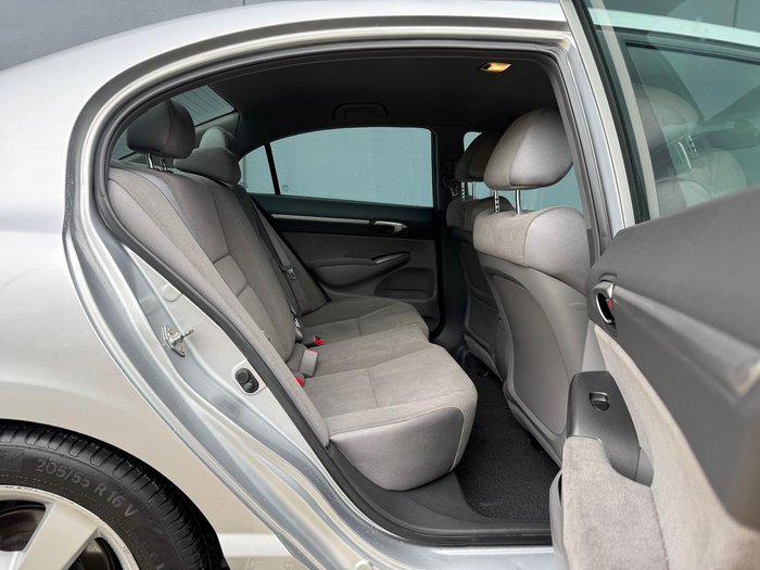 2007 Honda Civic VTi-L 8th Gen MY07 Alabaster Silver