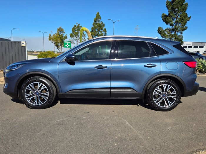 2020 Ford Escape (No Badge)