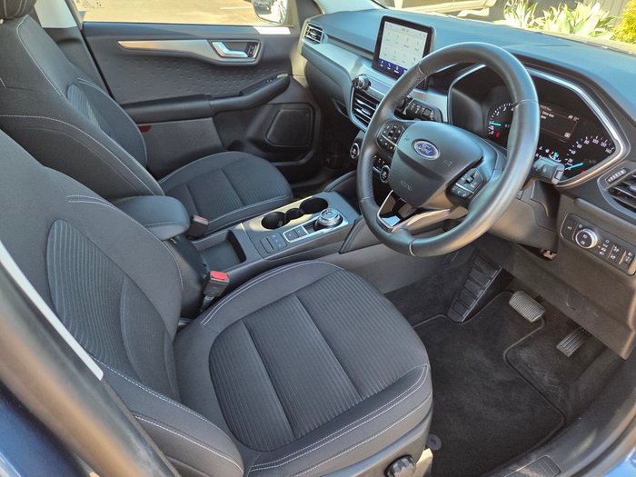 2020 Ford Escape (No Badge)