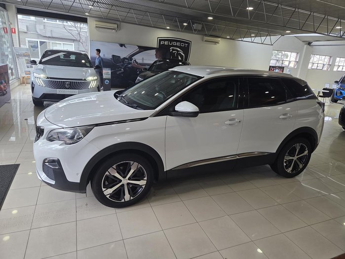 2018 Peugeot 3008 Allure