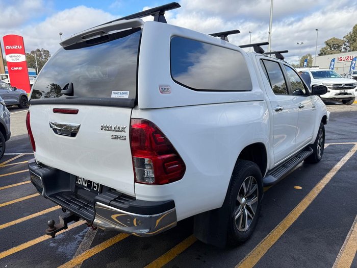 2016 Toyota Hilux SR5