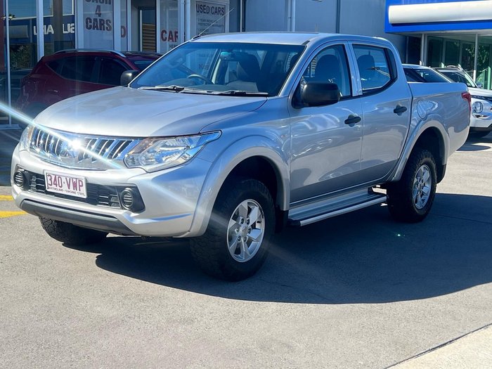2015 Mitsubishi Triton GLX