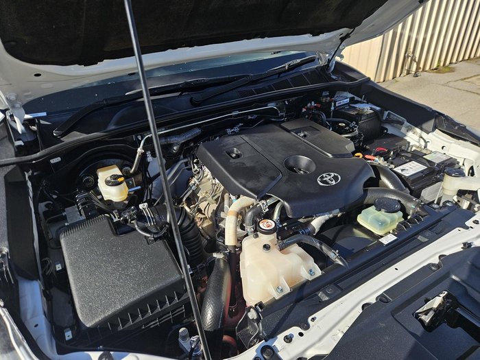 2019 Toyota Hilux SR