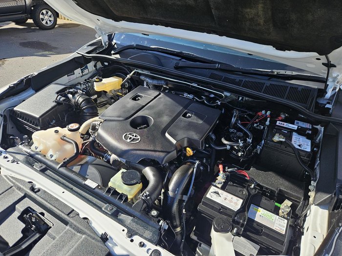 2019 Toyota Hilux SR