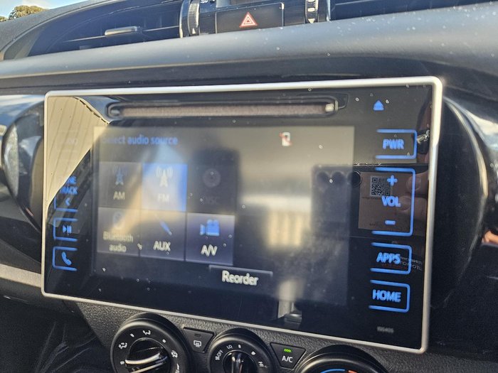2019 Toyota Hilux SR