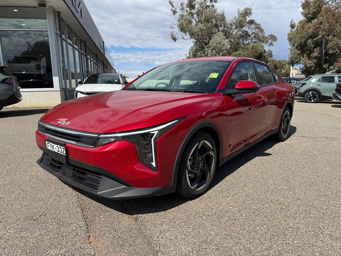 2025 Kia K4 Sport+
