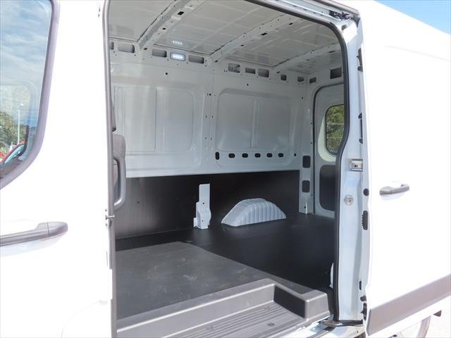 2025 LDV Deliver 9