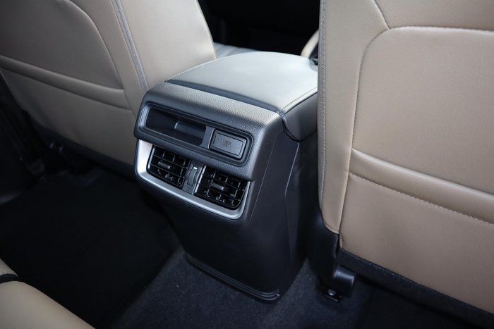 2024 Mazda BT-50 SP
