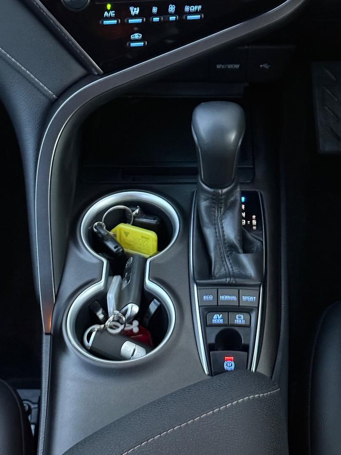 2022 Toyota Camry SX