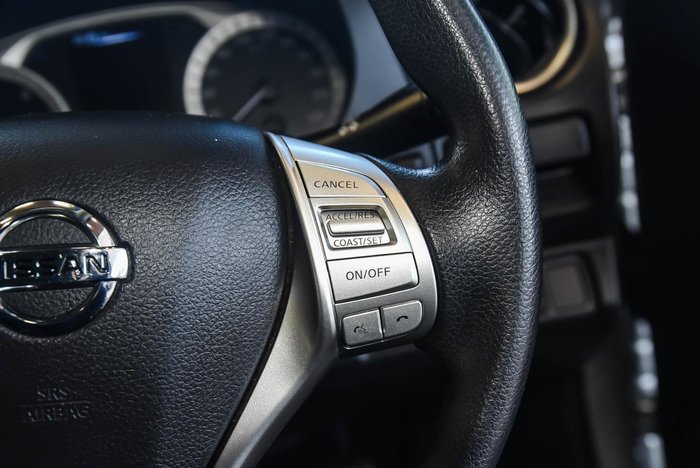 2018 Nissan Navara SL D23 Series 3 4X4 Dual Range Brilliant Silver