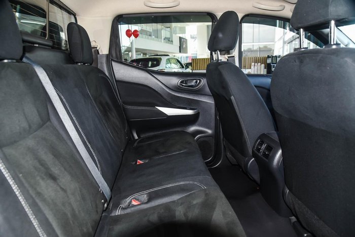 2018 Nissan Navara SL