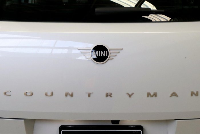 2024 MINI Countryman E Classic