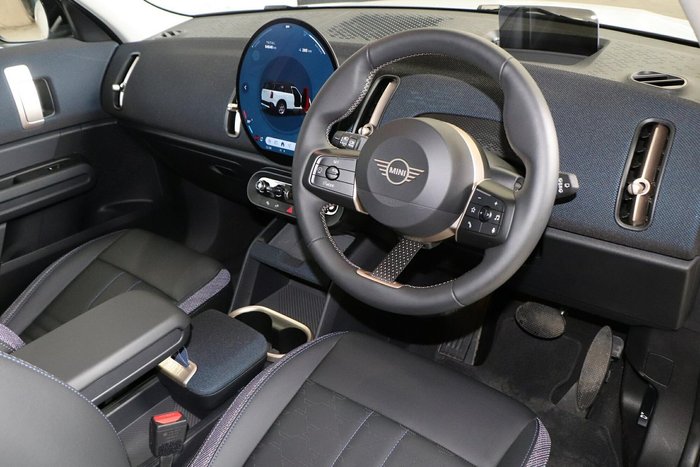 2024 MINI Countryman E Classic