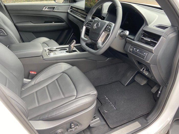 2023 SsangYong Rexton Ultimate Y461 MY24 4X4 Dual Range Pearl White
