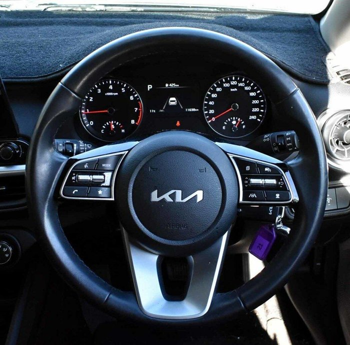 2023 Kia Cerato S