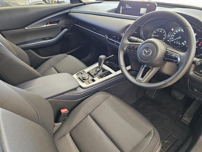 2025 Mazda CX-30 G20 Evolve