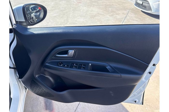 2013 Kia Rio S