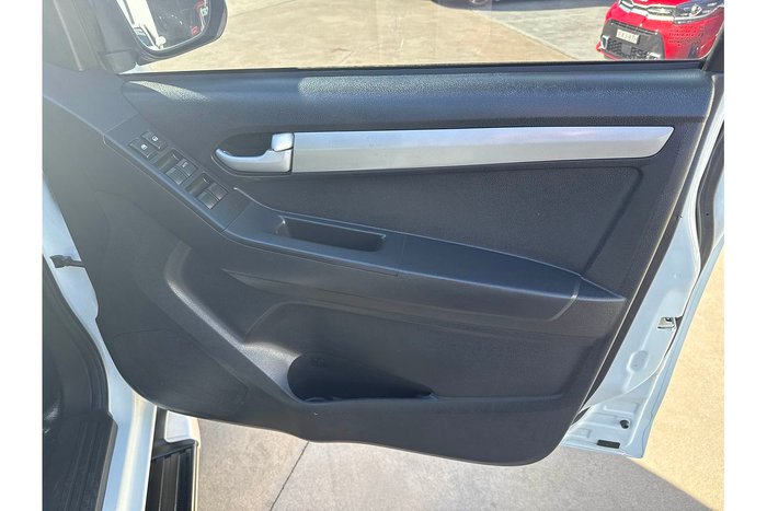 2014 Isuzu D-MAX LS-U