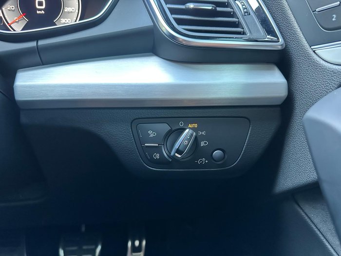 2021 Audi Q5 45 TFSI S line