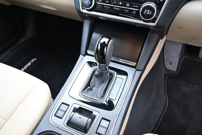 2020 Subaru Outback 3.6R