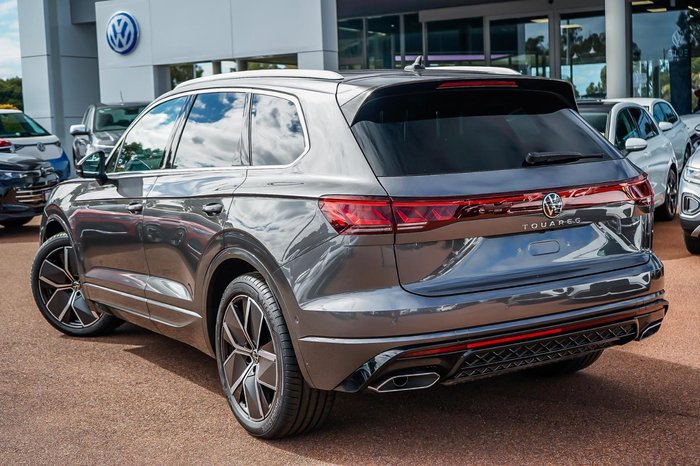 2025 Volkswagen Touareg 210TDI R-Line