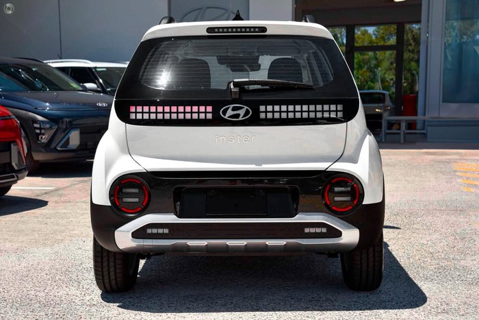 2025 Hyundai INSTER Extended Range