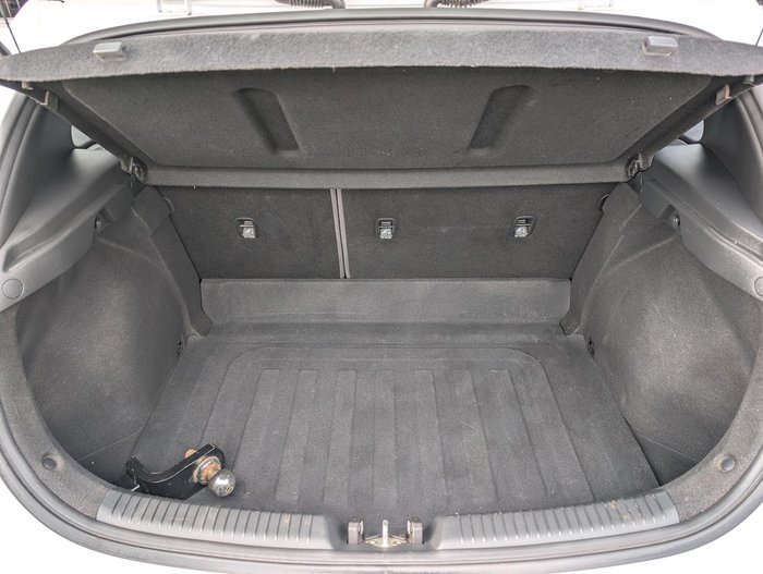 2020 Hyundai i30 Active PD.V4 MY21 Polar White