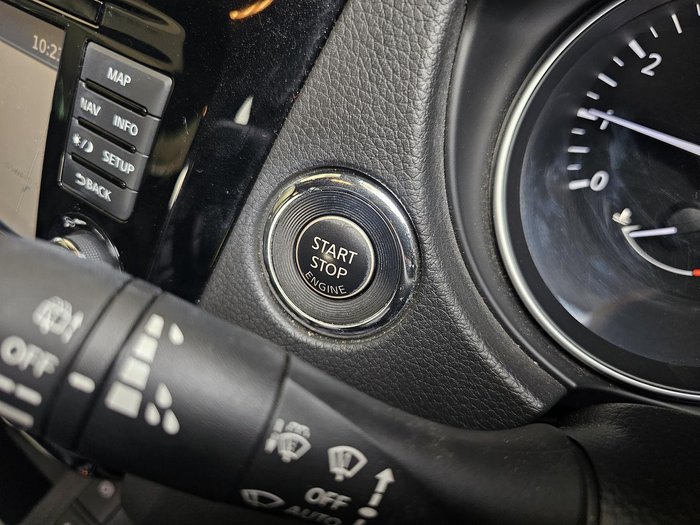 2018 Nissan QASHQAI Ti J11 Series 2 Magnetic Red
