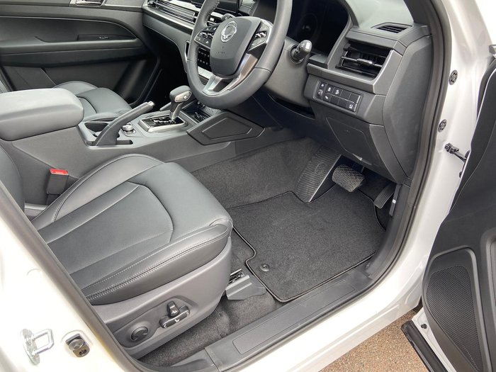 2024 SsangYong Musso Ultimate Luxury Q261 MY24 4X4 Dual Range Grand White