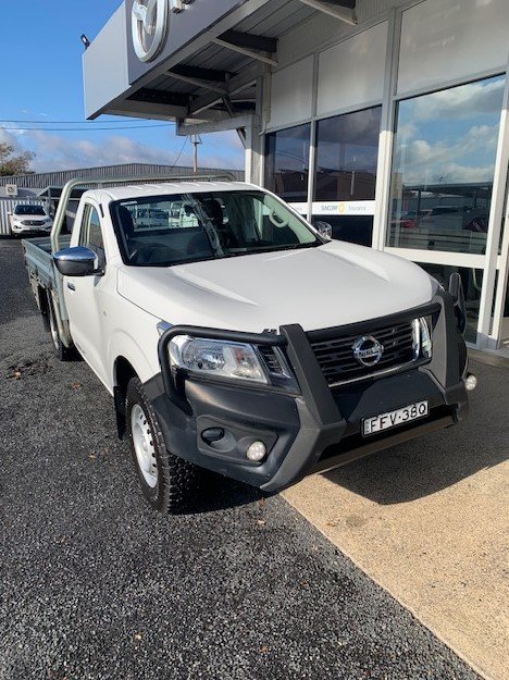 2017 Nissan Navara RX