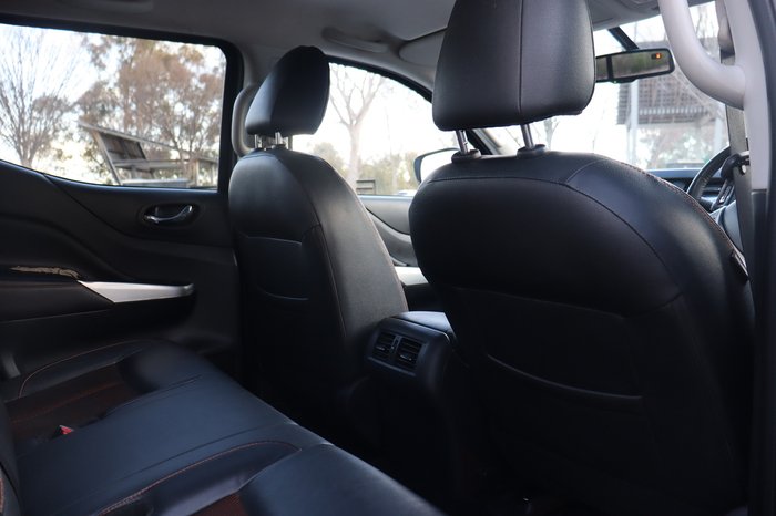 2019 Nissan Navara N-TREK