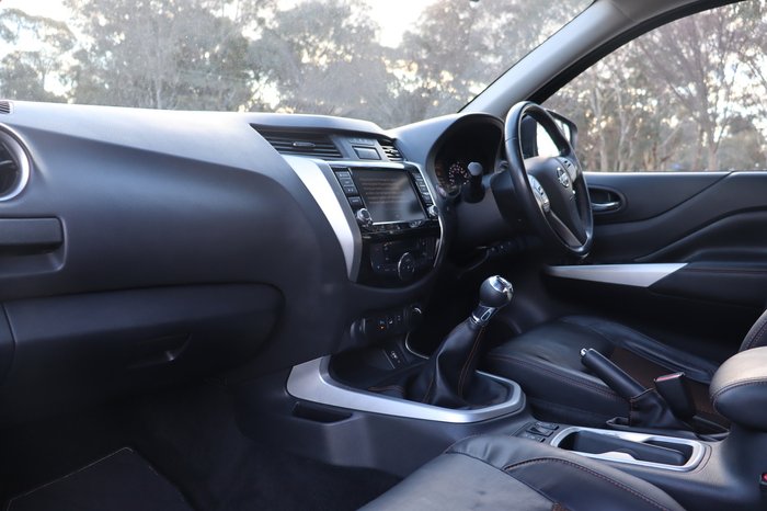 2019 Nissan Navara N-TREK