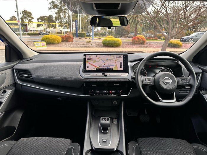 2025 Nissan QASHQAI ST-L