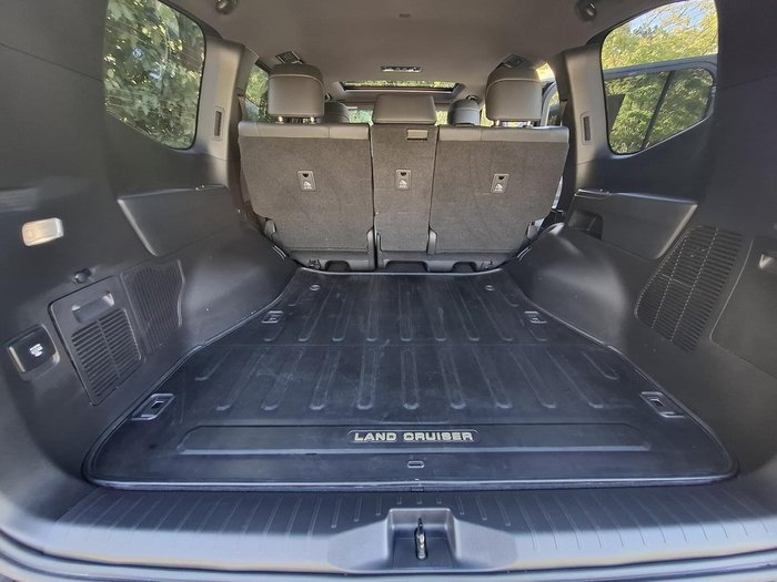 2023 Toyota Landcruiser GR Sport