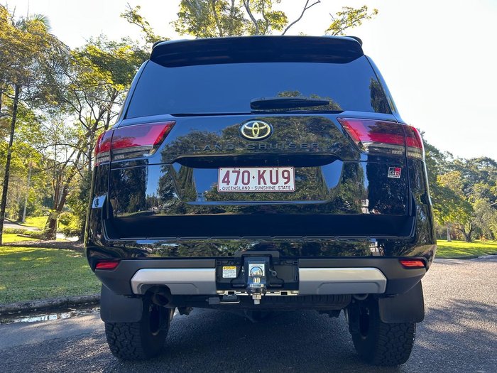 2023 Toyota Landcruiser GR Sport