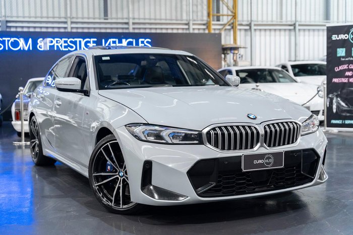 2022 BMW 3 Series 330i M Sport