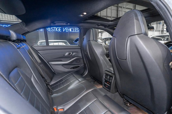 2022 BMW 3 Series 330i M Sport