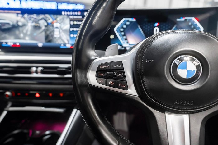 2022 BMW 3 Series 330i M Sport