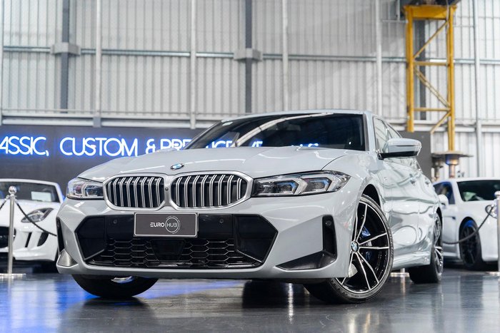 2022 BMW 3 Series 330i M Sport