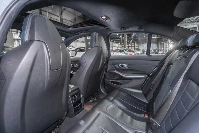 2022 BMW 3 Series 330i M Sport