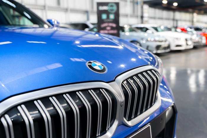 2022 BMW 3 Series 330i M Sport