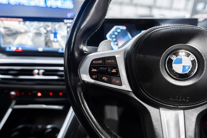 2022 BMW 3 Series 330i M Sport