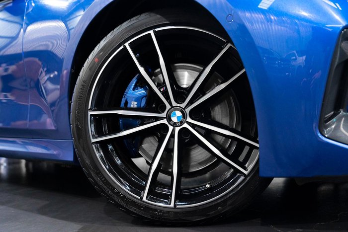 2022 BMW 3 Series 330i M Sport