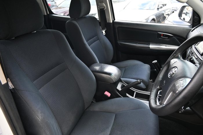 2014 Toyota Hilux SR5