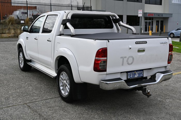 2014 Toyota Hilux SR5