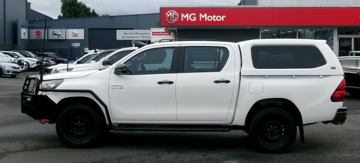2020 Toyota Hilux SR
